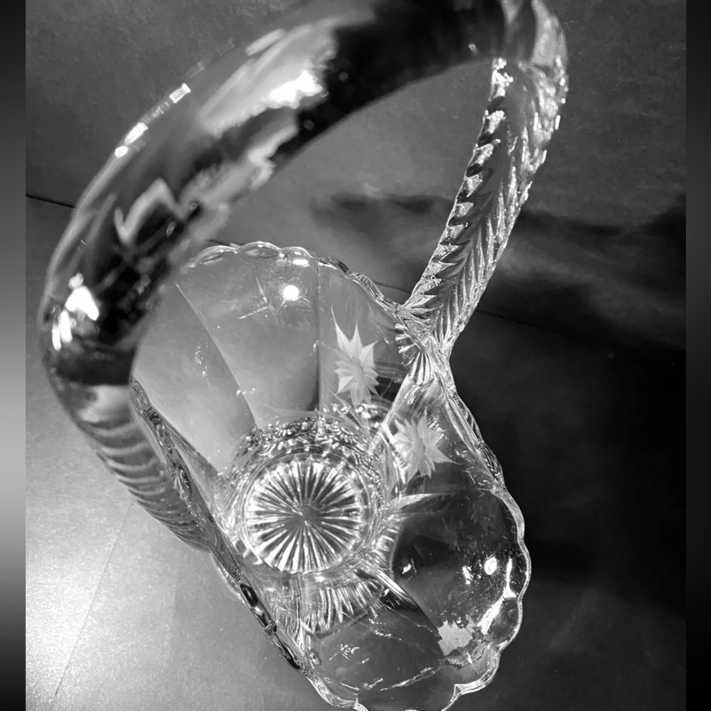 Vintage Glass Basket Duncan & Miller With Elegant Etched Cornflowers, Large - Picture 6 of 6